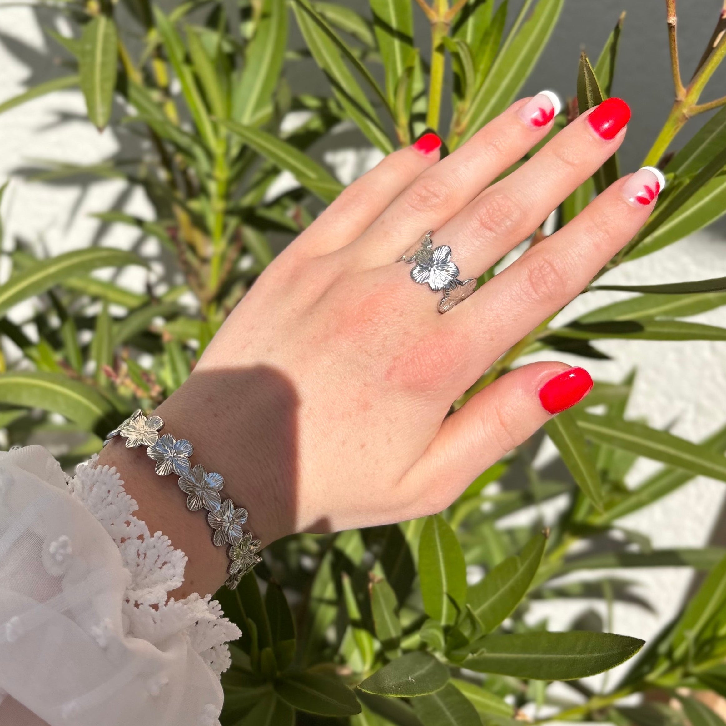 La bague Flora argent
